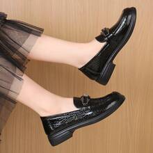 1双几何图案学院风聚氨酯大蝴蝶结石纹亮面玛丽珍乐福平底鞋，女士，适合办公室穿着，四季皆宜 - 黑色 - 查看 9