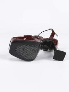 Giày cao gót đế xuồng chống thấm nước, đính đá lấp lánh, kiểu dáng thời trang sàn catwalk, thoải mái khi mang, phù hợp với trang phục mùa xuân hè. - Màu Đỏ Sâu - Xem 5