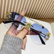 1 chiếc kính thời trang không gọng mạ vàng, tròng kính màu xanh gradient, gọng nhựa PC, phong cách cổ điển sang trọng, thích hợp cho tiệc tùng, du lịch, kính thời trang dành cho nữ. - Màu xanh lam - Xem 5