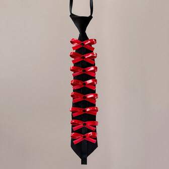 Corbata hecha a mano, corbata de moño estilo punk rock retro, con remaches metálicos y cuero brillante, anudada previamente