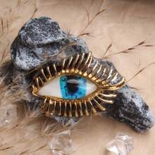 Eye Enamel Brooch, Spiky Frame With Blue-Black Fine Stone Textured Eye Detail, Unique Edgy Design, Durable -Conscious Craft, Stylish Accessory For Dresses, Blazers, Scarves & Edgy-Chic Daily Styling - Vàng - Xem 2