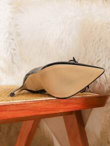 Giày cao gót mũi nhọn, trang trí hình bướm, kiểu dáng gợi cảm, màu đen, thời trang cho tiệc Giáng sinh dành cho nữ. - màu đen - Xem 4