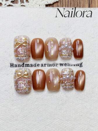 10片手工方形美甲贴片，短款，柔和橘粉色渐变，闪亮猫眼，波点不规则线条，金箔美甲饰品，3D蝴蝶结珍珠镶嵌，简约优雅奢华秋季美甲