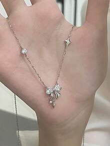 1入組時尚鋅合金水鑽裝飾蝴蝶結吊墜項鏈適合女士日常裝飾