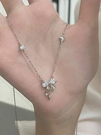 1入組時尚鋅合金水鑽裝飾蝴蝶結吊墜項鏈適合女士日常裝飾