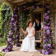 2pcs Artificial Gradient Color Rose Vines, Full Blooms With Multi-Layers, Flexible Shaping. Suitable For Wedding Arch Decor, Aisle Arrangement, And Wall Decoration. Can Also Be Hung On Balcony Railings Or Living Room Ceilings. Designed For Romantic Scenes: An Ideal Choice For Wedding Venue Landscaping And Home Decor, Creating A Soft And Dreamy Spring/Summer Ambiance.