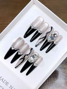 Pure Handmade Wearable Nails With Thin High Heels, Hand-Painted French Nails With Inlaid Diamonds For Autumn And Winter, Y2K, Minimalist Nails, Full Coverage Fake Nails, Y2K Nails, Embossed Nails, Unique And Niche Creative Fake Nails, Daily Nails, Daily Use.