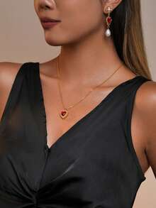 Bộ 3 món dành cho nữ, mặt dây chuyền hình trái tim màu đỏ thanh lịch, bông tai, dây chuyền thép không gỉ mạ vàng, thích hợp làm quà tặng Ngày Valentine, Ngày của Mẹ và sinh nhật. - Đỏ - Xem 2