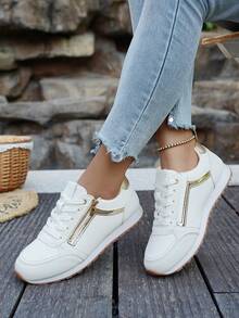 Women's Retro Style White Sneakers, Flat Casual Lace-Up Shoes, Fashion Lightweight Comfortable Trainers, Versatile For Spring/Autumn, Outdoor Sports, Decorated With Metal Trim And Side Zipper - White - View 4