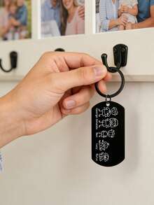 1 Stück personalisierter Edelstahl Hundemarken Schlüsselanhänger - Individueller Anhänger mit eingraviertem Namen & Muster, geeignet für Familienmitglieder (Nachname, Mama, Papa, Kind), graviert, Edelstahl, farbig, süß, Y2K, stilvoll, unisex, lässig, personalisiert, einzigartig, individualisiert, ideales Geschenk für sie, ihn, Freundin, Freund, Familie, Freunde, Kinder, Schulmaterial, Rückkehr zur Schule