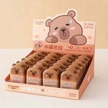 1个可爱水豚造型二合一削笔器兼橡皮擦，适合学生使用