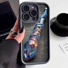 Cubierta de telefono con borde negro diseño cristalino iridiscente para iPhone 14 Pro Max funda protectora elegante y moderna ideal para uso diario y ocasiones especiales - Burdeos - Ver 3