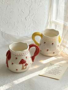 1个创意手工捏制幸运袋造型陶瓷咖啡/牛奶杯，饰有手绘蘑菇、郁金香、浮雕蝴蝶和绳索手柄，大容量家用杯