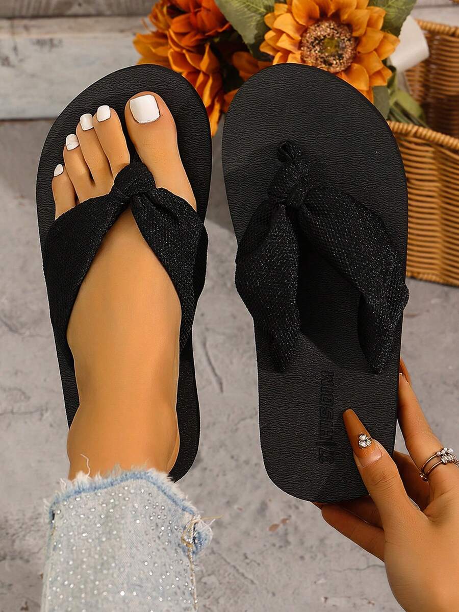 Chinelo feminino HISQIM com suporte para o arco do pé, ideal para usar com tapete de ioga, sandálias confortáveis para caminhadas na praia no verão, com amortecimento, adequadas para uso interno e externo. - Preto - Ver 1