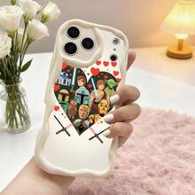 1PC Phone Case , Characters With Hearts , Stylish Phone Case, Phone Decoration, All-around Lens Protection, Creative Small Gift, Funny Gift for Boys and Girls - Blanco - Ver 2
