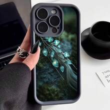Cubierta de telefono con borde negro y diseño de hojas luminosas azules en ramas sobre fondo bosque oscuro para iPhone 14 Pro Max estilo elegante y moderno ideal para uso diario y ocasiones especiales - Negro - Ver 2