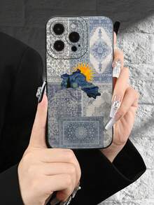 1 pieza Alfombra vintage azul y blanca con estampado de sol en 2D, estilo clásico y de alta gama al estilo de corbata de caballero de Oriente Medio, adecuada como regalo de cumpleaños, vacaciones para amigos, familiares, parejas o usted mismo, funda de carcasa suave mate negra compatible con iPhone 17/16/15/14/13/12/11/Pro/ProMax/X/XR/XS/XSMAX/7/8/PLUS y modelos, versión internacional, no la versión nacional - Negro - Ver 2