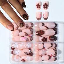 96 móng giả (4 kiểu phối hợp) hình bầu dục ngắn, họa tiết da báo và hoa văn kiểu Pháp, làm từ acrylic, vừa vặn hoàn hảo cho móng ngắn. Bộ sản phẩm bao gồm: 1 gel dẻo và 1 dũa móng. Móng ngắn, móng hoa văn và móng mùa hè giúp đầu ngón tay bạn tỏa sáng rạng rỡ, phù hợp cho các bữa tiệc, khiêu vũ và sử dụng hàng ngày. Dụng cụ làm móng - Xem 4