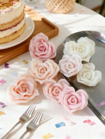 1pc Heart & Rose Flower Mold, Suitable For DIY Scented Candles, Plaster Art Decor, Resin Crafts, Clay Works, And Cement Home Decorations, Ideal For Wedding Souvenirs, Mother's Day Gifts, Valentine's Day Surprises, And New Year Party Decorations. The Mold Features A Delicate Heart And Rose Design, Made Of Durable Material That Is Easy To Demold And Reusable For Making Holiday-Themed Handicrafts.