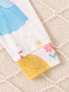 Set de 3 piezas Nuevo Llegada Primavera/Verano Pijama Lindo para Niña Joven, Conjunto de Ropa de Dormir con Estampado de Princesa Castillo, Cuello Redondo Manga Larga Ropa de Casa Cómoda - Blanco - Ver 7