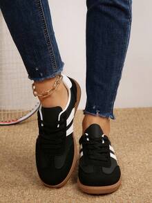 Student Fashion Lace-Up Low-Top Sneakers, Casual Campus Shoes For Teenage Girls - Black - View 7