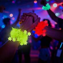 7色夜光派对手链，霓虹荧光黑光手链派对礼品，金属丝花环手链，黑光反应夜光派对用品，用于霓虹派对装饰 - 彩色 - 查看 4