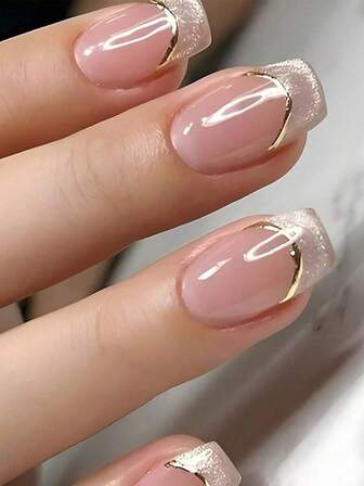 24 pezzi di unghie finte corte e quadrate, base color nudo ghiacciato con punte glitterate e decorazioni dorate a linee, kit di qualità da salone facile da applicare con 1 colla per unghie e 1 lima, perfetto per l'uso quotidiano in ufficio e per le serate