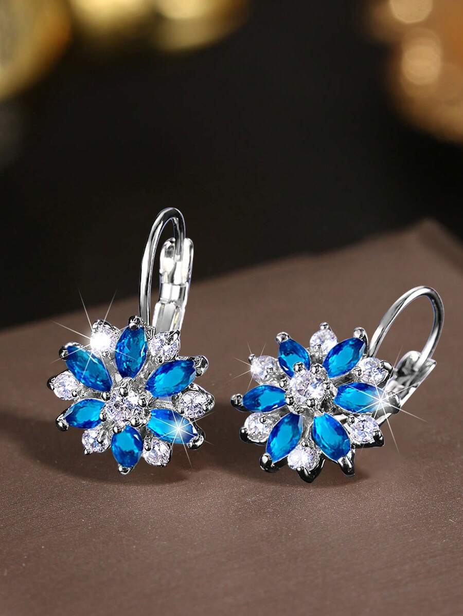 2pcs Blue & White Snowflake Hoop Earrings, Women's Silver Plated Cubic Zirconia Flower Earrings, Jewelry Gift For Valentine's Day, New Year, Winter, Girlfriend, Wife, Couples