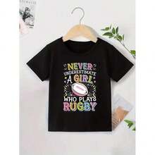 Rugby T-shirt - Youngsters' Rugby Graphic T-Shirt - "Never Underestimate a Girl Who Plays Rugby" Print, Red Short-Sleeve Crew Neck Tee for Boys &amp; Girls, Summer Casual Sportswear - Schwarz - Übersicht 11
