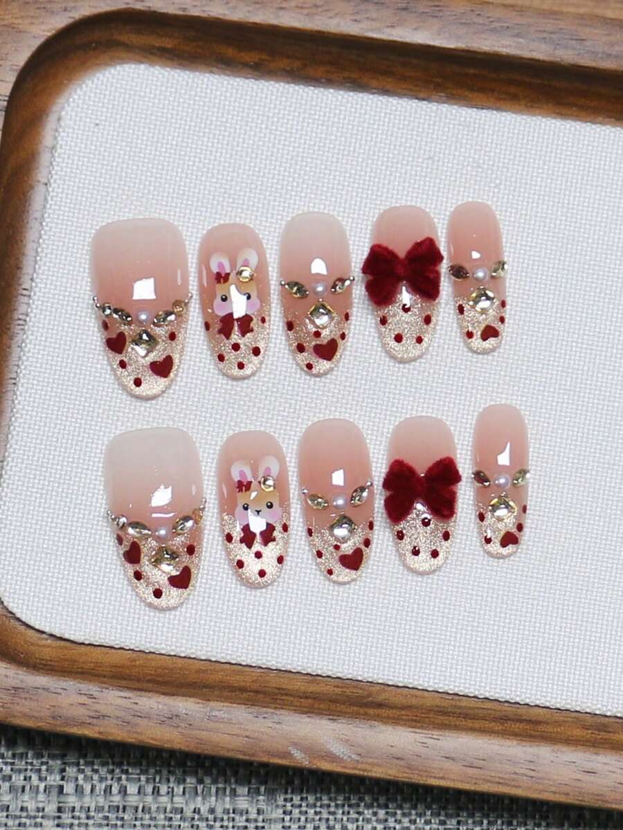 10 móng tay giả thủ công hình oval, móng acrylic dán, cỡ trung bình, móng hồng nhẹ nhàng, móng vàng lấp lánh kiểu mắt mèo, móng vẽ tay hình trái tim chấm bi đỏ, hình dán móng thỏ, móng đính đá kim cương đỏ hình nơ, quà tặng năm mới - Đỏ - Xem 1