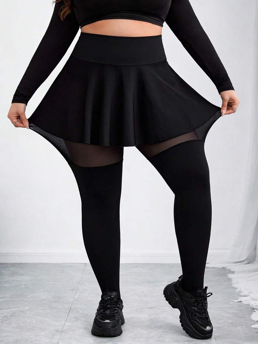 Quần legging và tất cao đến đùi hàng hiệu cỡ lớn, những món đồ thiết yếu giúp phụ nữ có thân hình đầy đặn tạo nên vẻ ngoài sành điệu. - màu đen - Xem 1