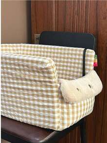 1个宠物汽车座椅，适用于狗和猫，中央扶手箱式狗狗增高座椅，带安全带和柔软坐垫