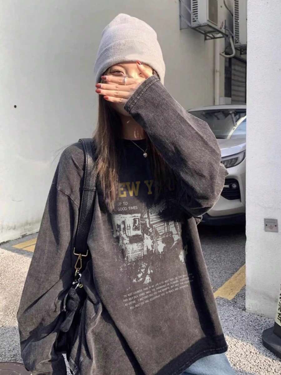 女士美式水洗黑色复古撞色字母人像图案休闲宽松圆领长袖T恤,适合街头、度假、居家、上学、春季穿着。 - 黑色 - 查看 1