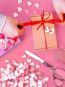 100个粉白心形泡沫填充物，EPE泡沫填充物，适用于礼品盒、礼品袋、装饰、DIY包装、情人节、生日礼物、主题派对装饰、节日庆典