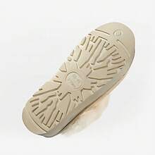 Miniso 1双三丽鸥肉桂狗印花厚底保暖拖鞋，浅蓝色可爱图案，毛绒保暖内里，防滑舒适室内家居拖鞋 - 淺藍色 - 查看 4