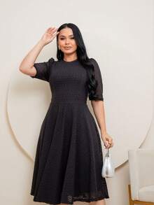 Women's Midi Dress In Knit Fabric With Lace Detail, Half Sleeves, Flared Skirt, Fitted Waist, Elegant Finish, Premium Finish. Perfect For Christmas, New Year's, And Holiday Celebrations. - 黑色 - 查看 3
