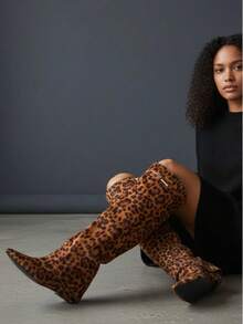 2025 Autumn And Winter Women's Knee-High Boots Leopard Print Party Leopard Print Trouser Boots Back To School Season Valentine's Day Suitable For Dating Parties Shopping Commute - Multicolor - View 1