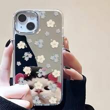 Bonita funda con diseño floral de verano, compatible con iPhone 16, 15, 14 Pro Max, 13, 12, 11, XR y XS Plus. Fabricada en silicona TPU, ofrece protección contra golpes y caídas, además de una excelente sensación al tacto. Es el regalo perfecto para familiares, amigos y seres queridos. - Plateado - Ver 1