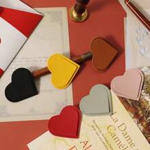 1/5pcs Heart-Shaped Faux Bookmarks - Colorful Double-Sided Bookmarks, Ideal Gift For Book Lovers, Perfect For Readers And Journal Enthusiasts (Random Color) - MultiWarna - View 7