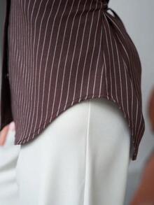 女士时尚涤纶条纹衬衫，春夏长袖纽扣衬衫，配有可调节腰带，打造别致优雅造型 - 咖啡棕 - 查看 7