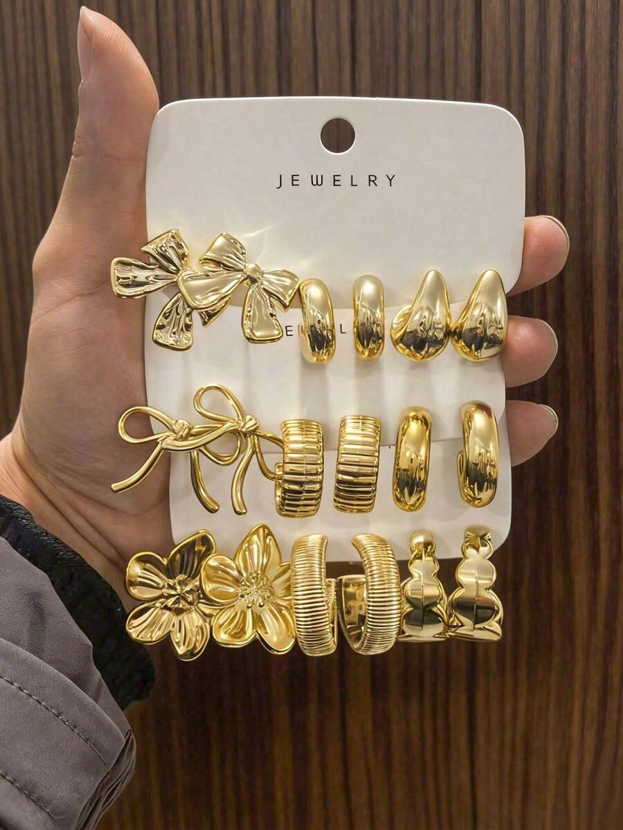 6-18件金色时尚耳环套装，时尚优雅，适合搭配各种服饰