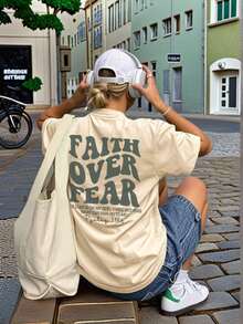 1pcs Plus Size Women's T-Shirt, Printed With "FAITH OVER FEAR" And Bible Verse Designs On The Back, Suitable For Church Services, Religious Activities - 杏色 - 查看 3