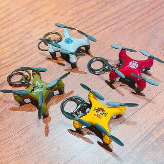 1件/套卡通迷你无人机系列钥匙扣小礼物挂件，适用于背包、汽车钥匙链、书包和日常配饰，可爱飞行平板电脑无人机造型吊坠，轻巧流行的可爱小玩意挂件，理想的毕业礼物，春季返校配饰，完美的桌面装饰，可收藏的旅行挂件，时尚达人的创意新奇礼物之选