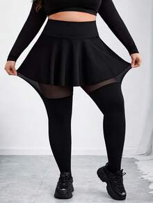 Quần legging và tất cao đến đùi hàng hiệu cỡ lớn, những món đồ thiết yếu giúp phụ nữ có thân hình đầy đặn tạo nên vẻ ngoài sành điệu. - màu đen - Xem 6