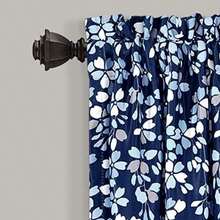 Curtains - Multicolor - View 3
