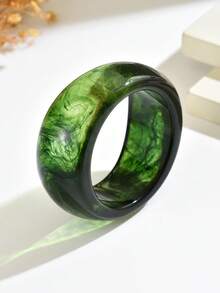1pc Vintage Versatile Asymmetrical Green Tie Dye Resin Bracelet, Exaggerated Personalized Autumn/Winter Creative Tie Dye Geometric Resin Bracelet, Lightweight Luxurious Accessory Suitable For Women's Daily, Vacation, Party Wear (Tie Dye Pattern Random) - Green - View 11