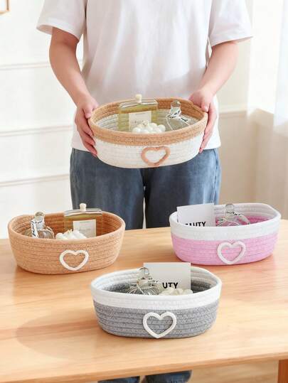 1 Cestino di immagazzinaggio intrecciato, in varie dimensioni per scaffali da scrivania, adatto per contenitori di stoccaggio vari sul comodino e in piccoli spazi. Cestini di immagazzinaggio a forma di cuore, adatti per cestini da scrivania in camera da letto e in soggiorno.