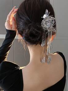 1个复古蝴蝶风铃流苏发簪，适合户外佩戴、盘发造型、发型设计 - 銀色 - 查看 2