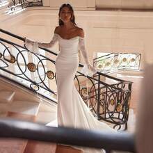 Sweetheart Sexy Off Shoulder Lace Long Sleeves Pleat Mermaid Satin Formal Wedding Dress Registry Office Dresses Bridal Fashion,Evening Party Dress Birthday Party Dress Country Wedding,Romantic Church Ceremony Wedding Dress,Suitable For Wedding,Dating,Party,Singles' Party,Vacation,Formal Occasions,Dinner Dress,Prom Dress,Homecoming Dess,Cocktail Party,Wedding Guest Dress,Graduation - 白色 - 查看 6