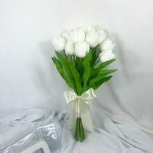 INS风格新娘手捧鲜花，适用于婚礼花束、拍照道具、白色郁金香玫瑰手工婚礼花束（新娘伴娘花束）、人造花家居派对装饰、情人节配饰 - 白色 - 查看 16